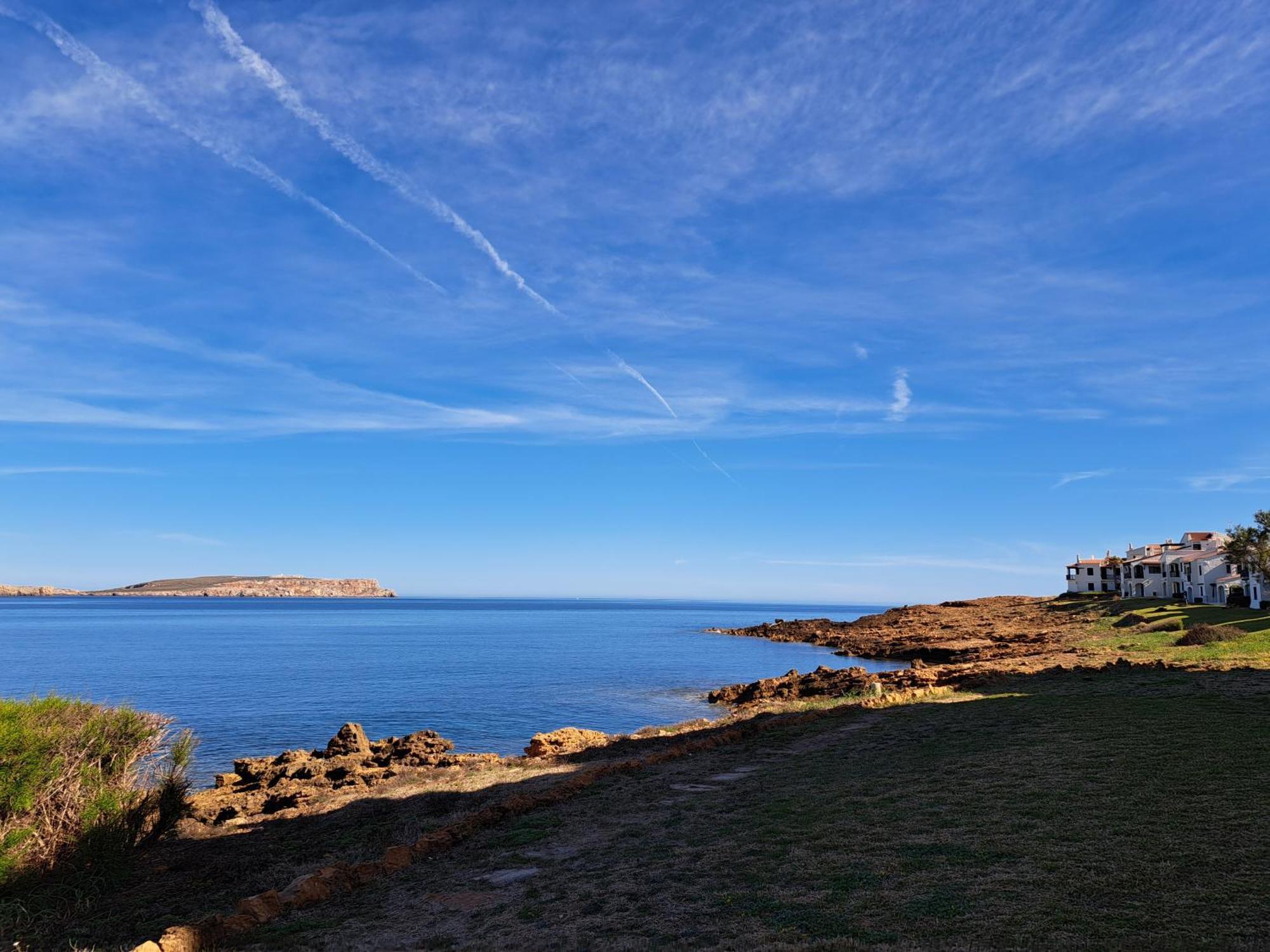 Casa Con Jardin ,Vistas Al Mar Y Atardecer En Playas De Fornells Apartment เอสเมร์คาดัล ภายนอก รูปภาพ